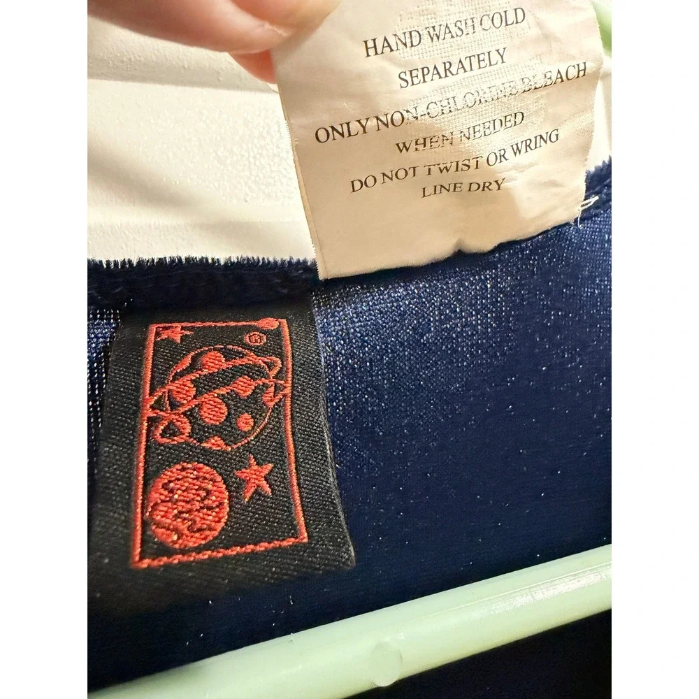 Unbranded renaissance inspired